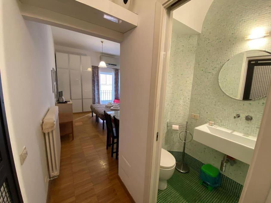 Studio Flat - Piazza San Cosimato By Yourhost Roma Esterno foto