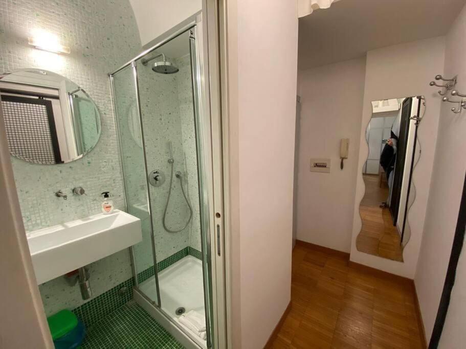 Studio Flat - Piazza San Cosimato By Yourhost Roma Esterno foto